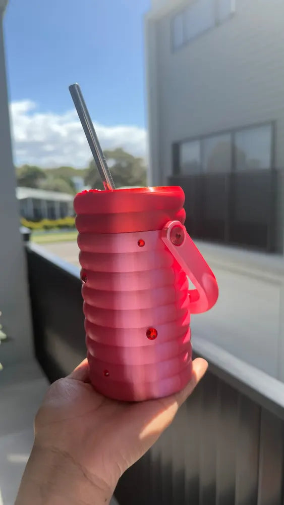 Red can holder with handle